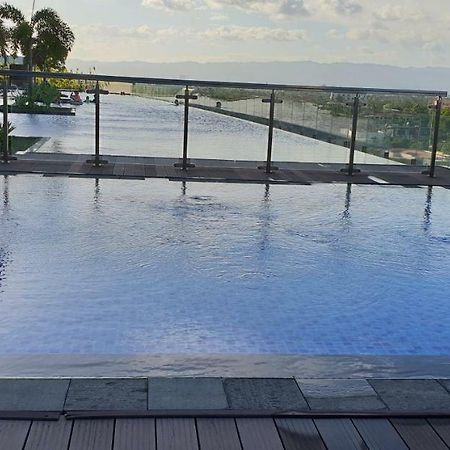 Mactan Newtown Condo With Garden And Ocean View 8Newtown Blvd Μακτάν Εξωτερικό φωτογραφία